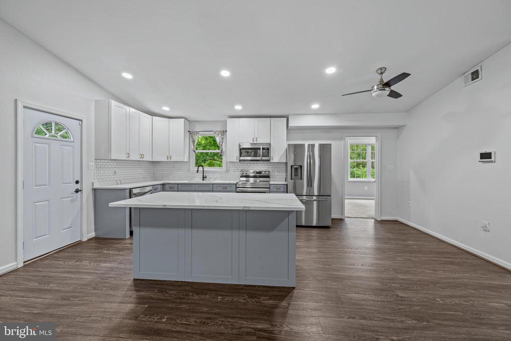 2816 BALLENGER CREEK PIKE
