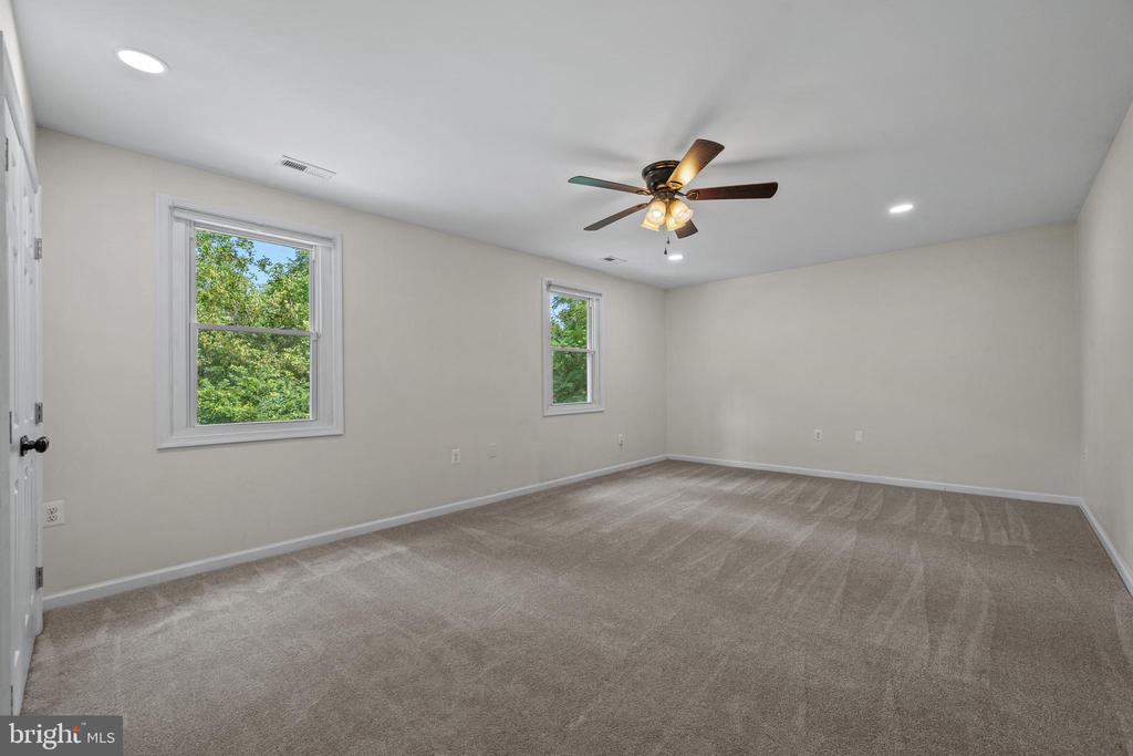 2816 BALLENGER CREEK PIKE