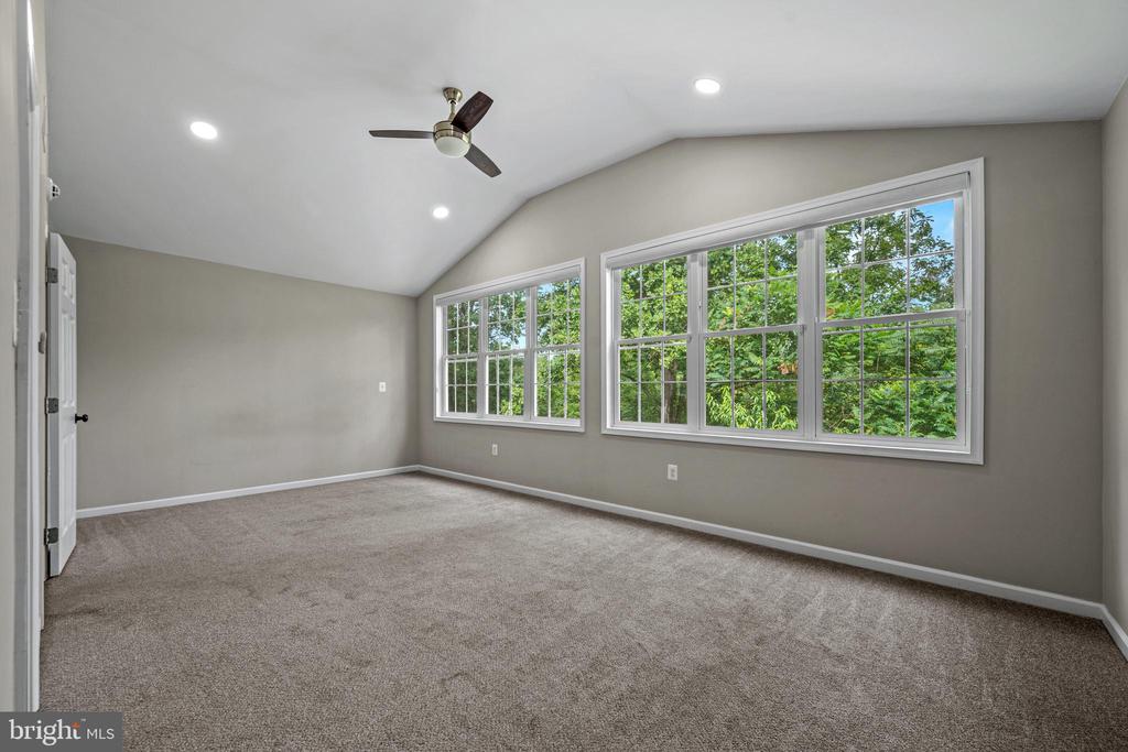 2816 BALLENGER CREEK PIKE