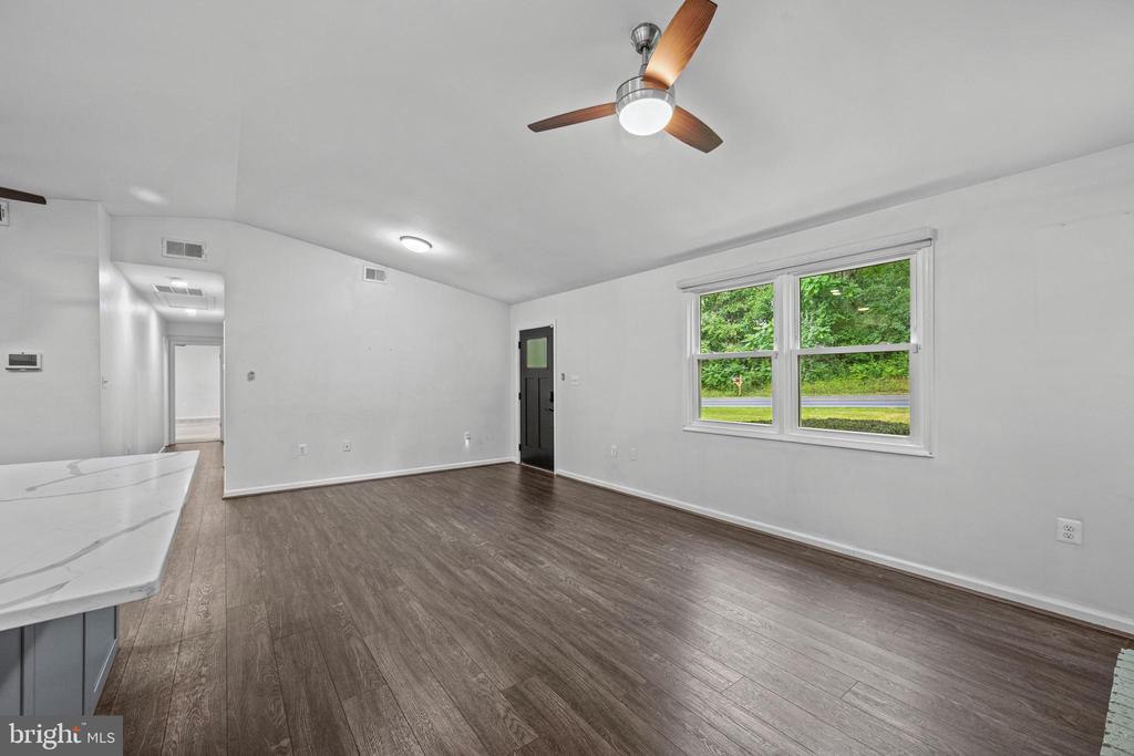 2816 BALLENGER CREEK PIKE