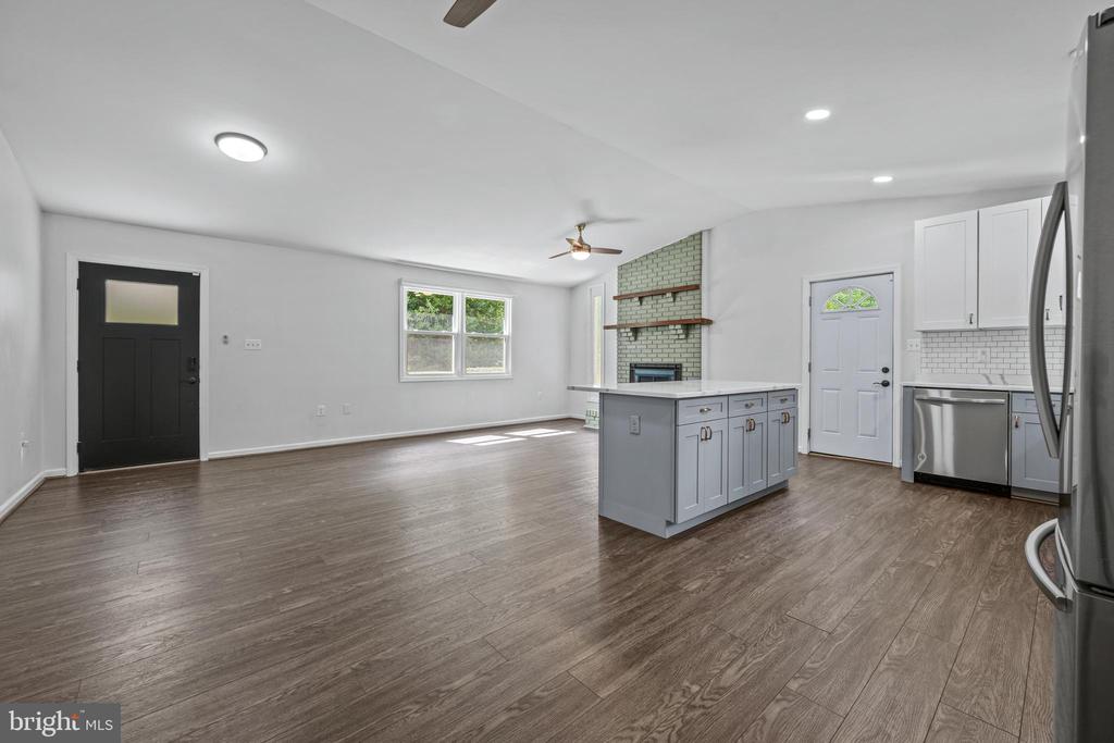 2816 BALLENGER CREEK PIKE
