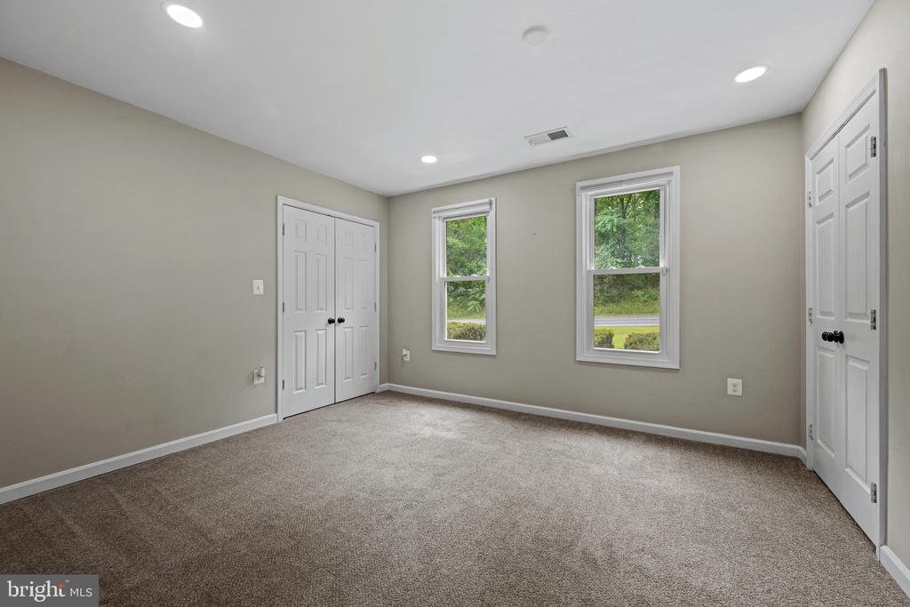 2816 BALLENGER CREEK PIKE