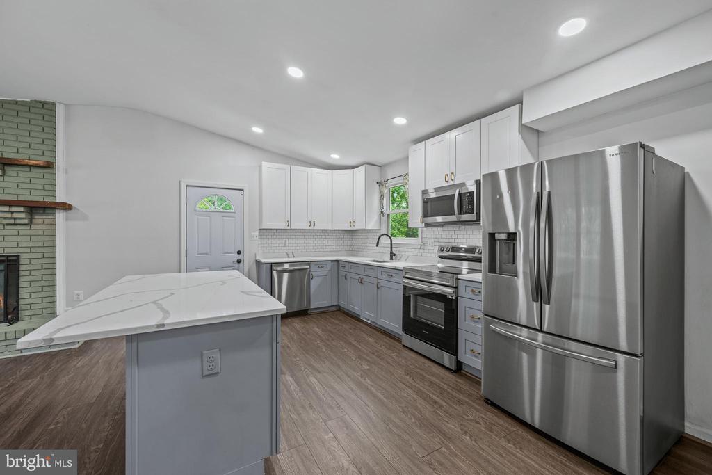 2816 BALLENGER CREEK PIKE