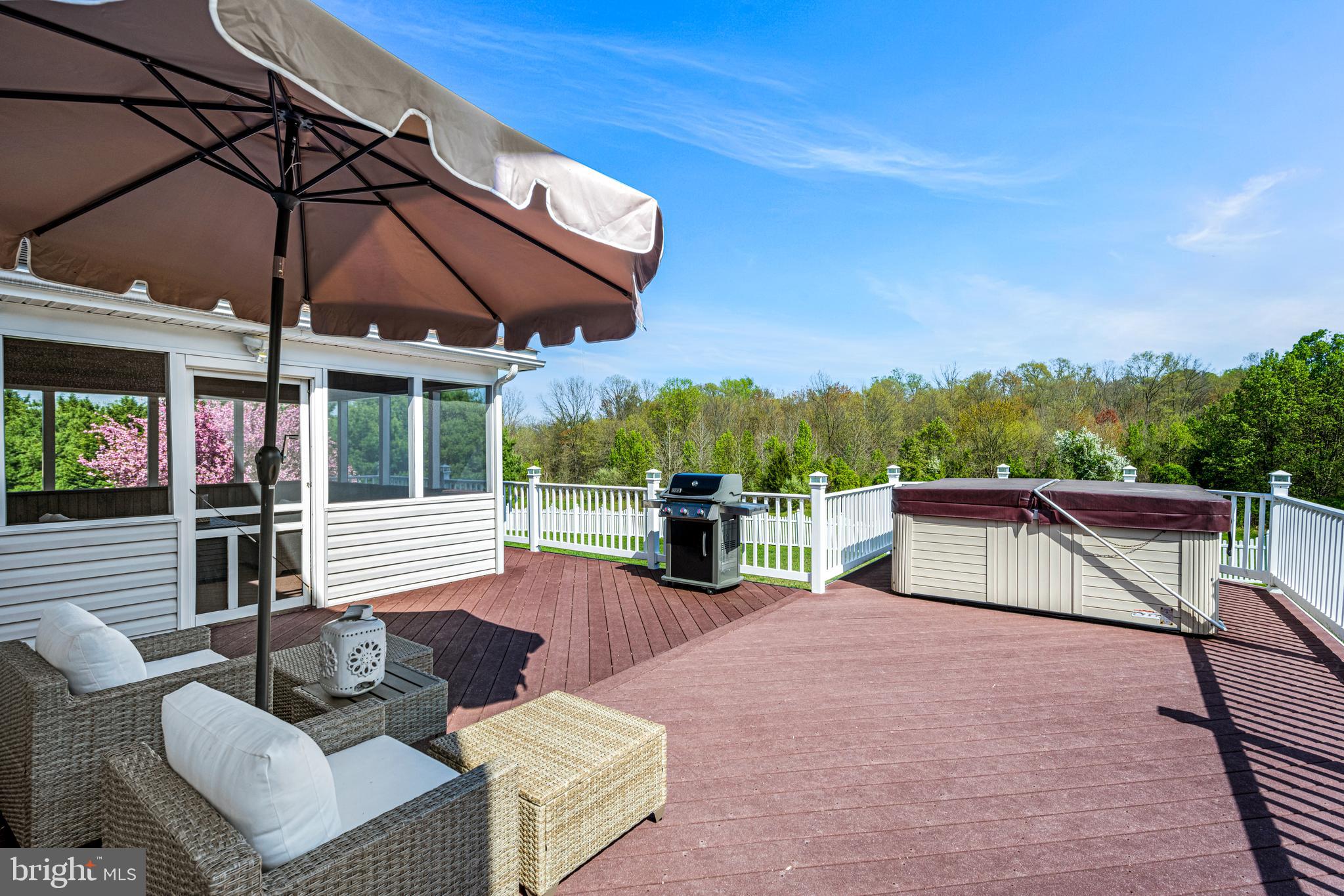 207 Holstein Ct