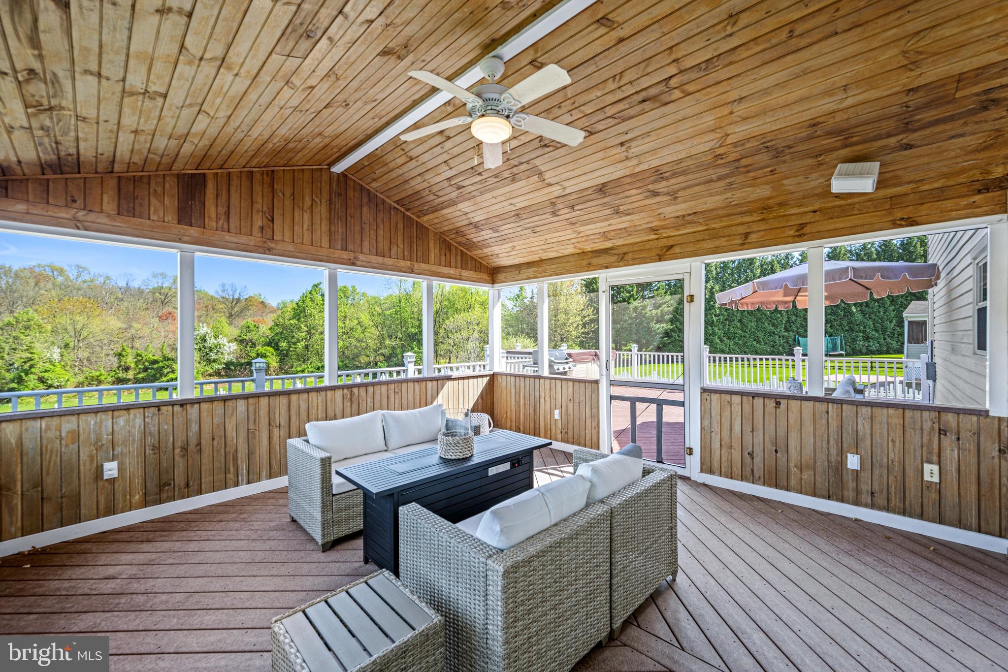 207 Holstein Ct