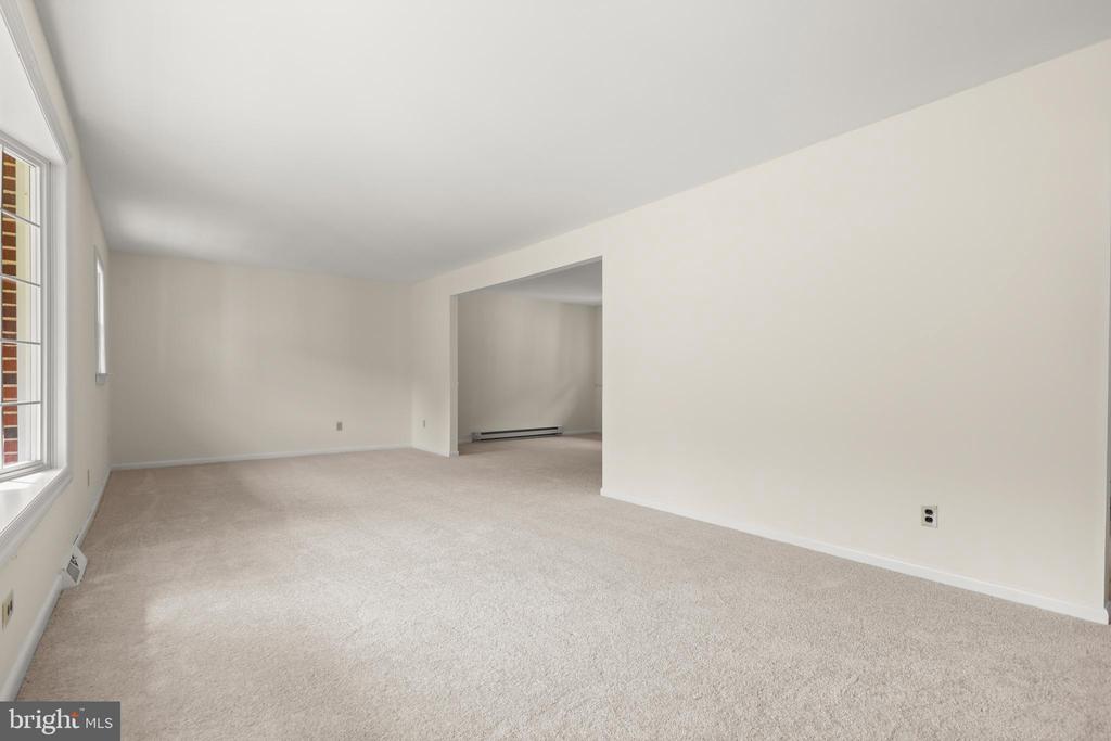 2402 BEVERLY DRIVE