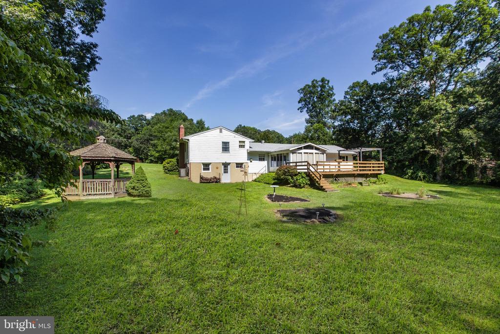 2402 BEVERLY DRIVE