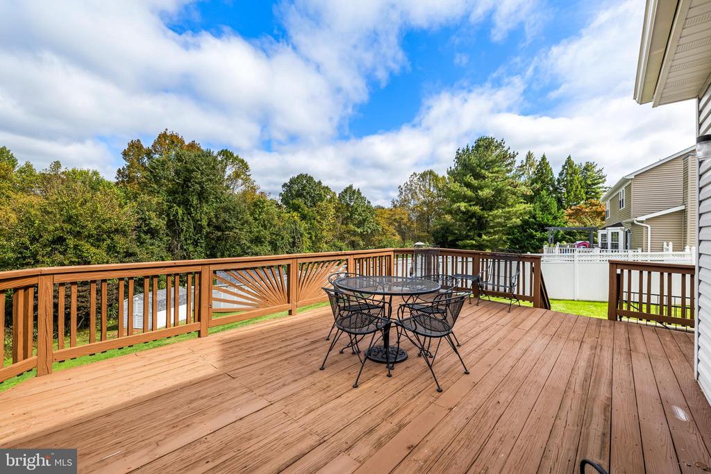 900 HAMBURG DRIVE
