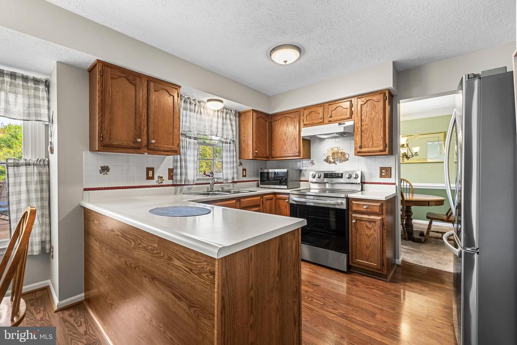 900 HAMBURG DRIVE