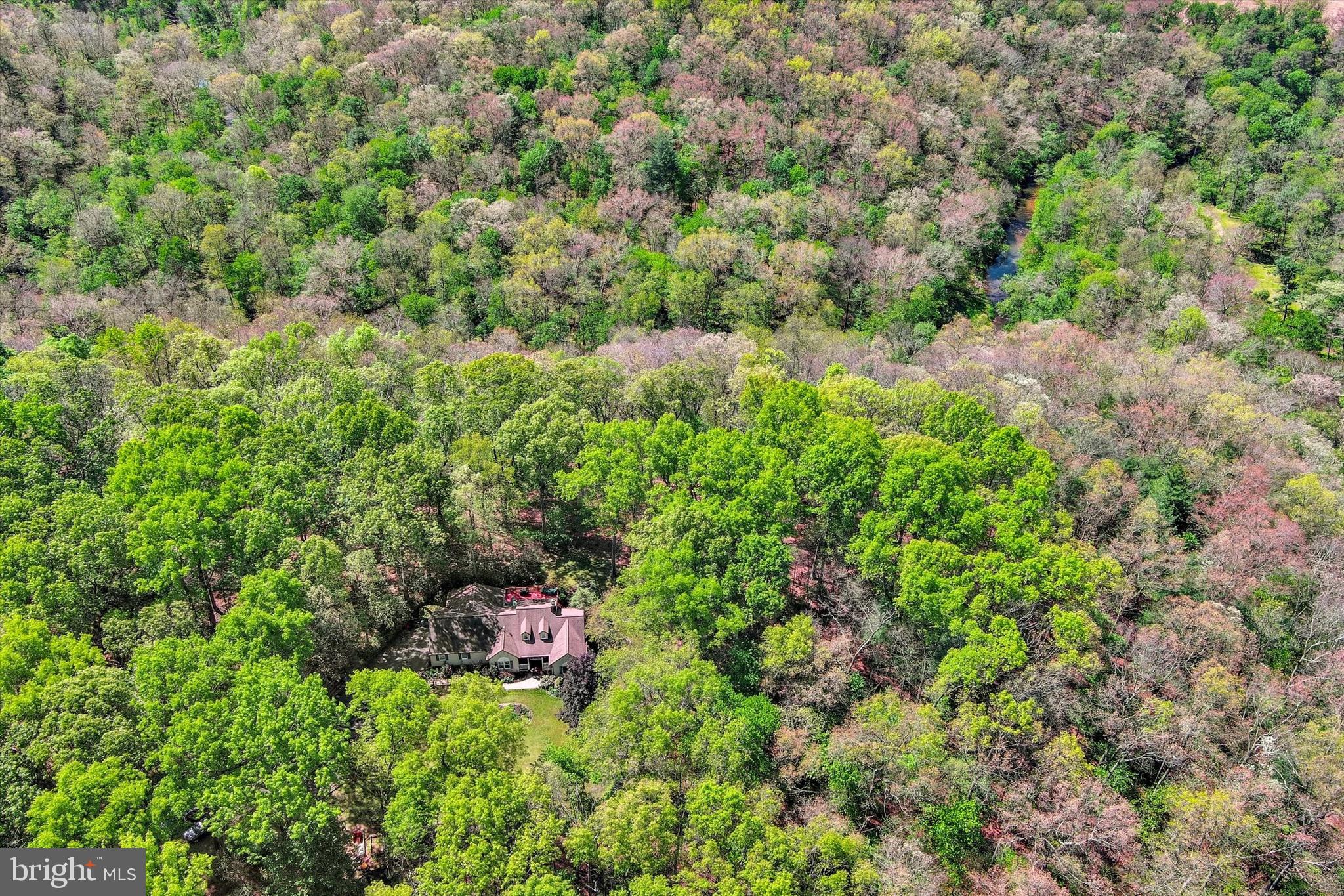 3213 GREEN ROAD