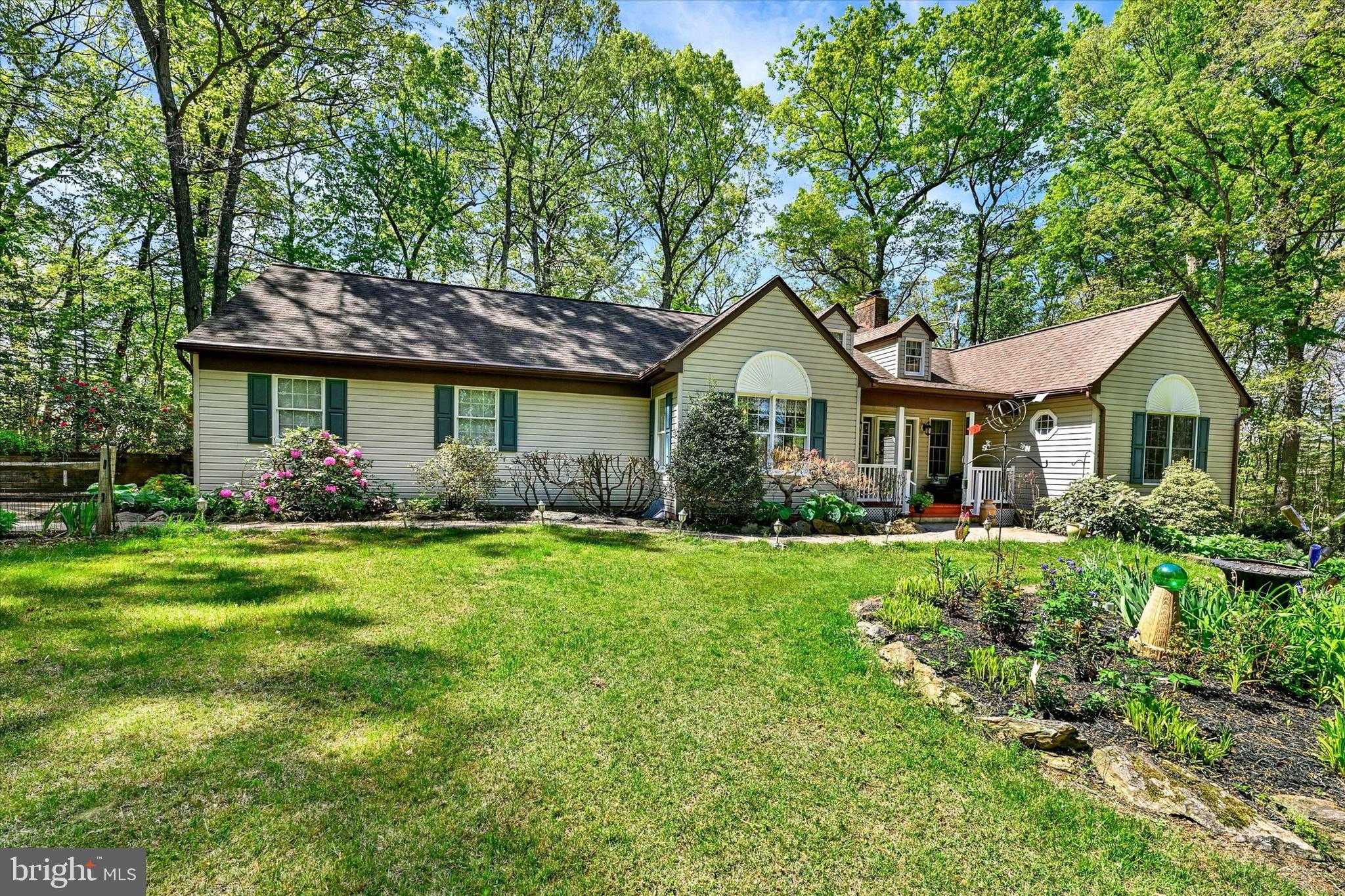 3213 GREEN ROAD