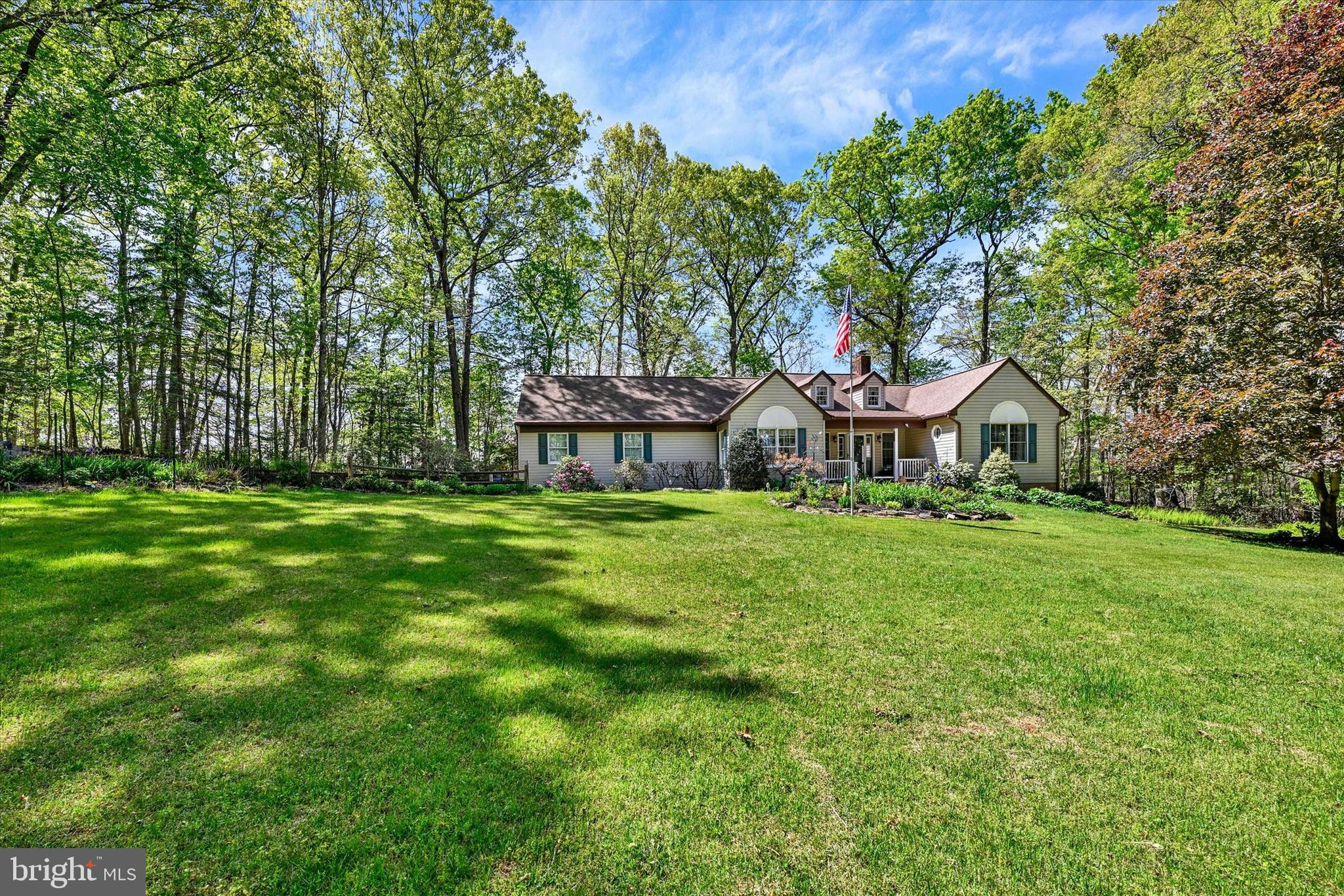 3213 GREEN ROAD