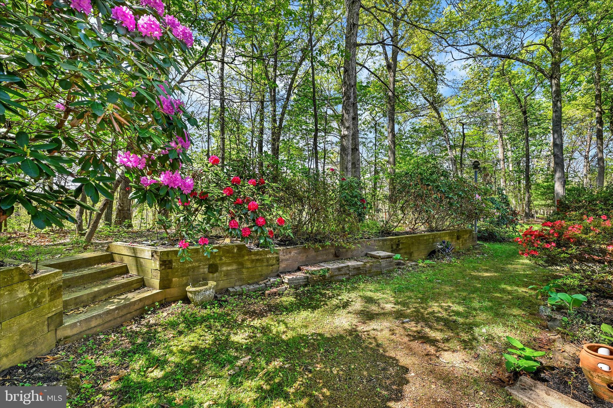 3213 GREEN ROAD