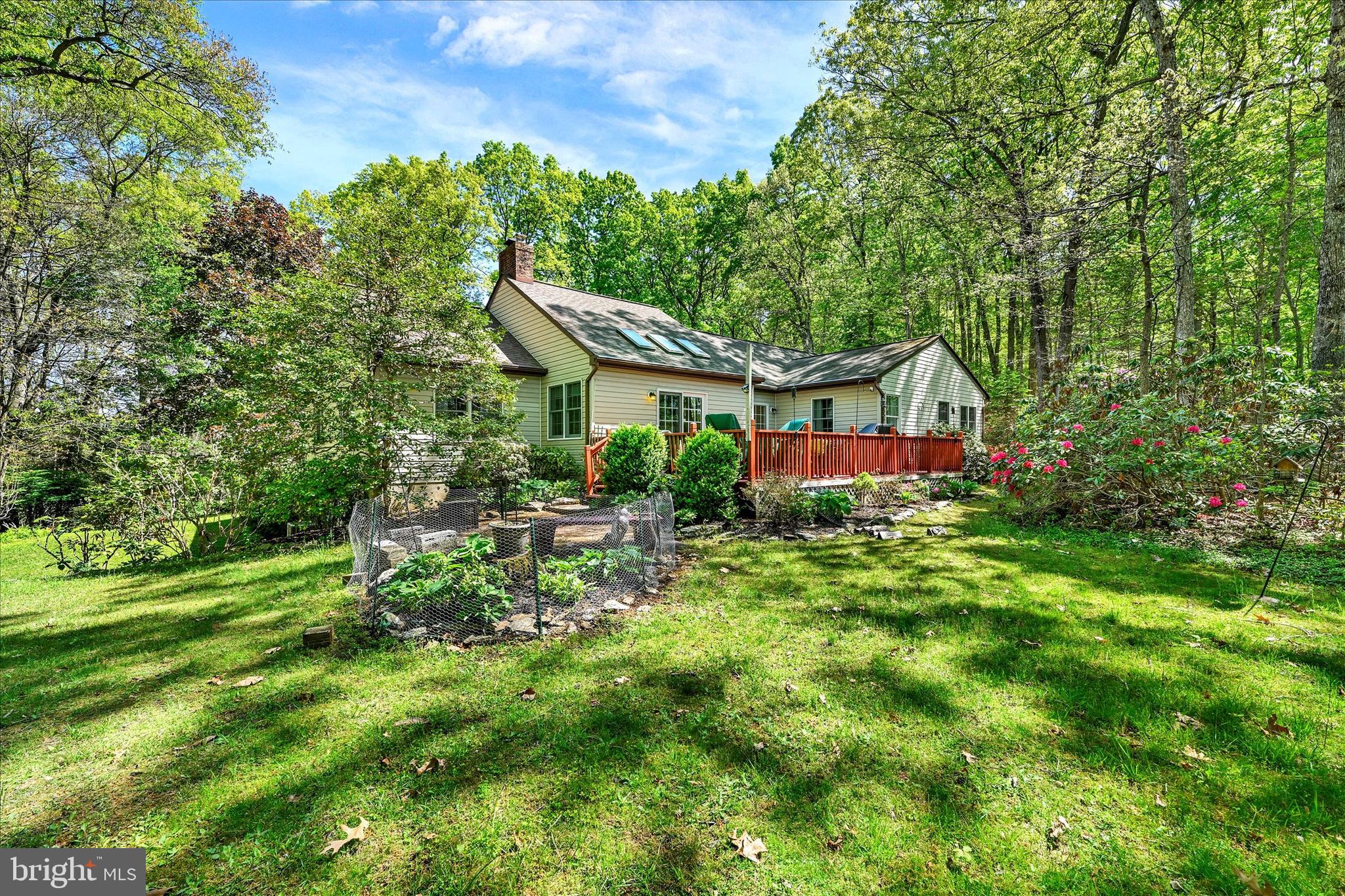 3213 GREEN ROAD
