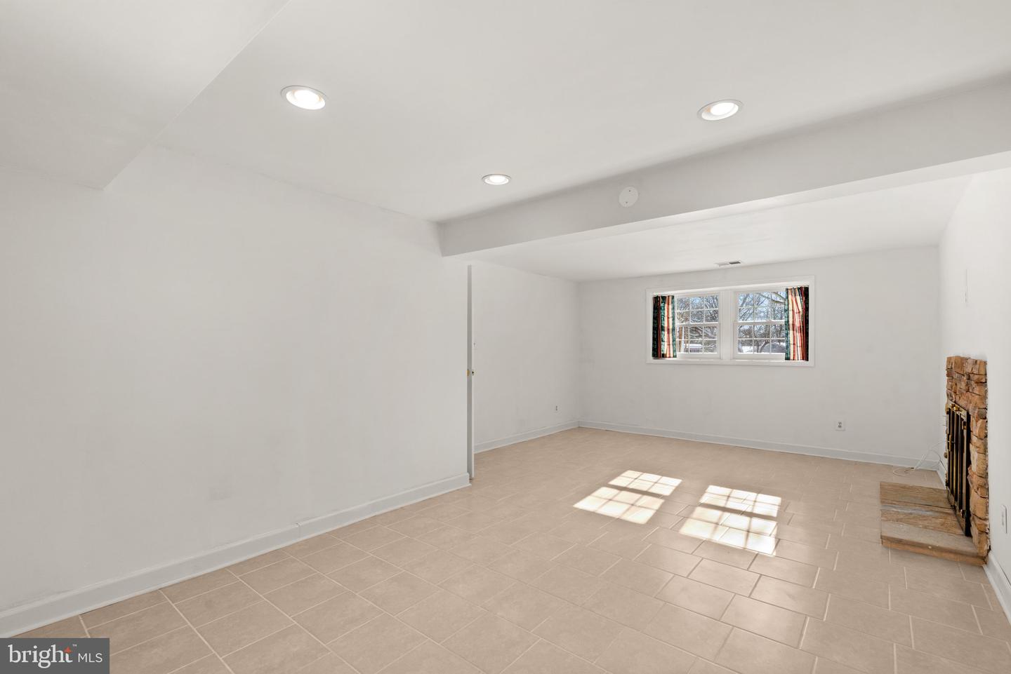 5638 Sheerock Court