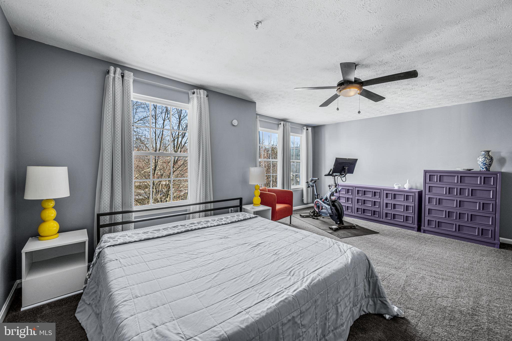 8916 Mallard Ct