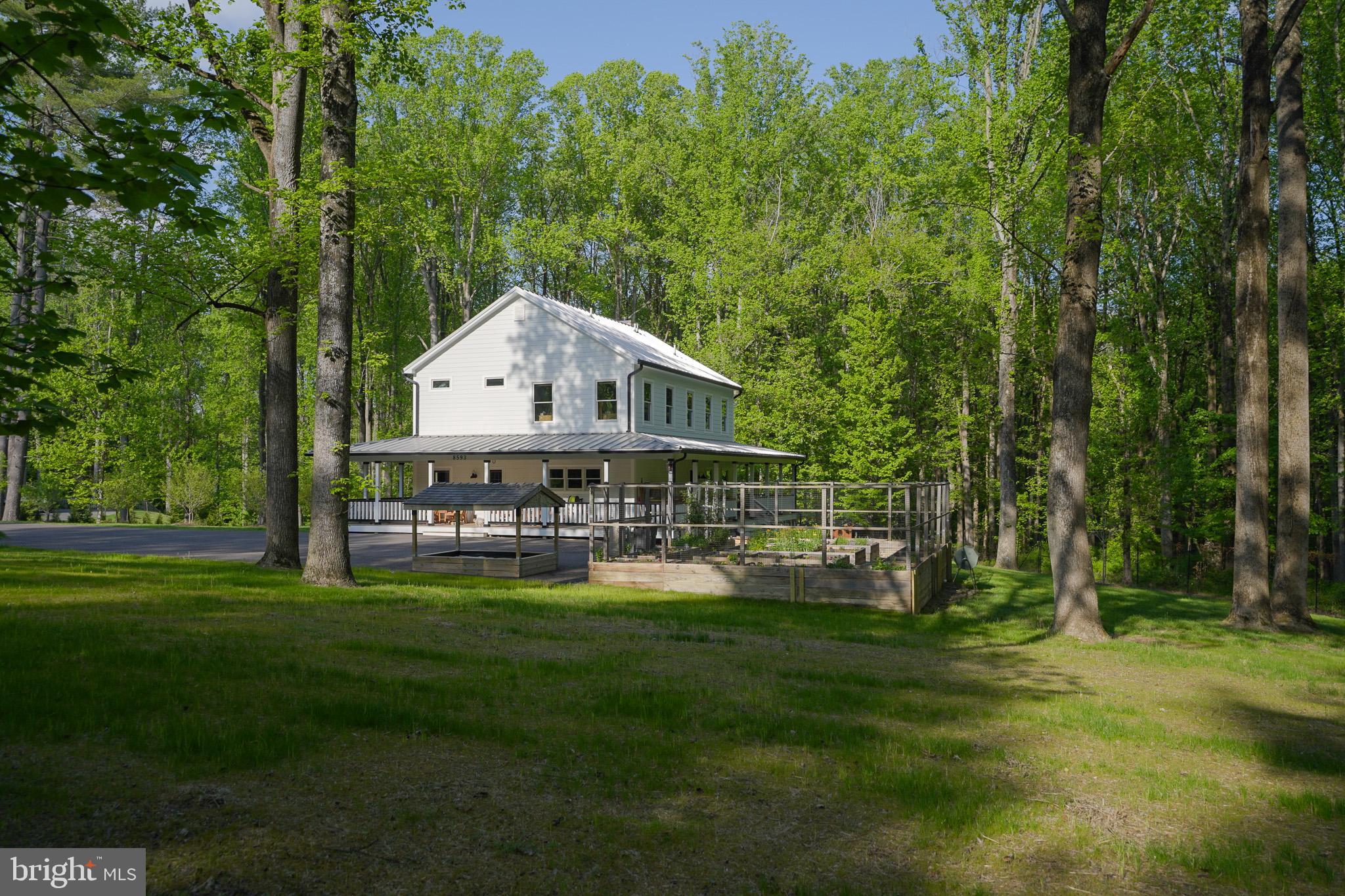 8593 Reservoir Rd
