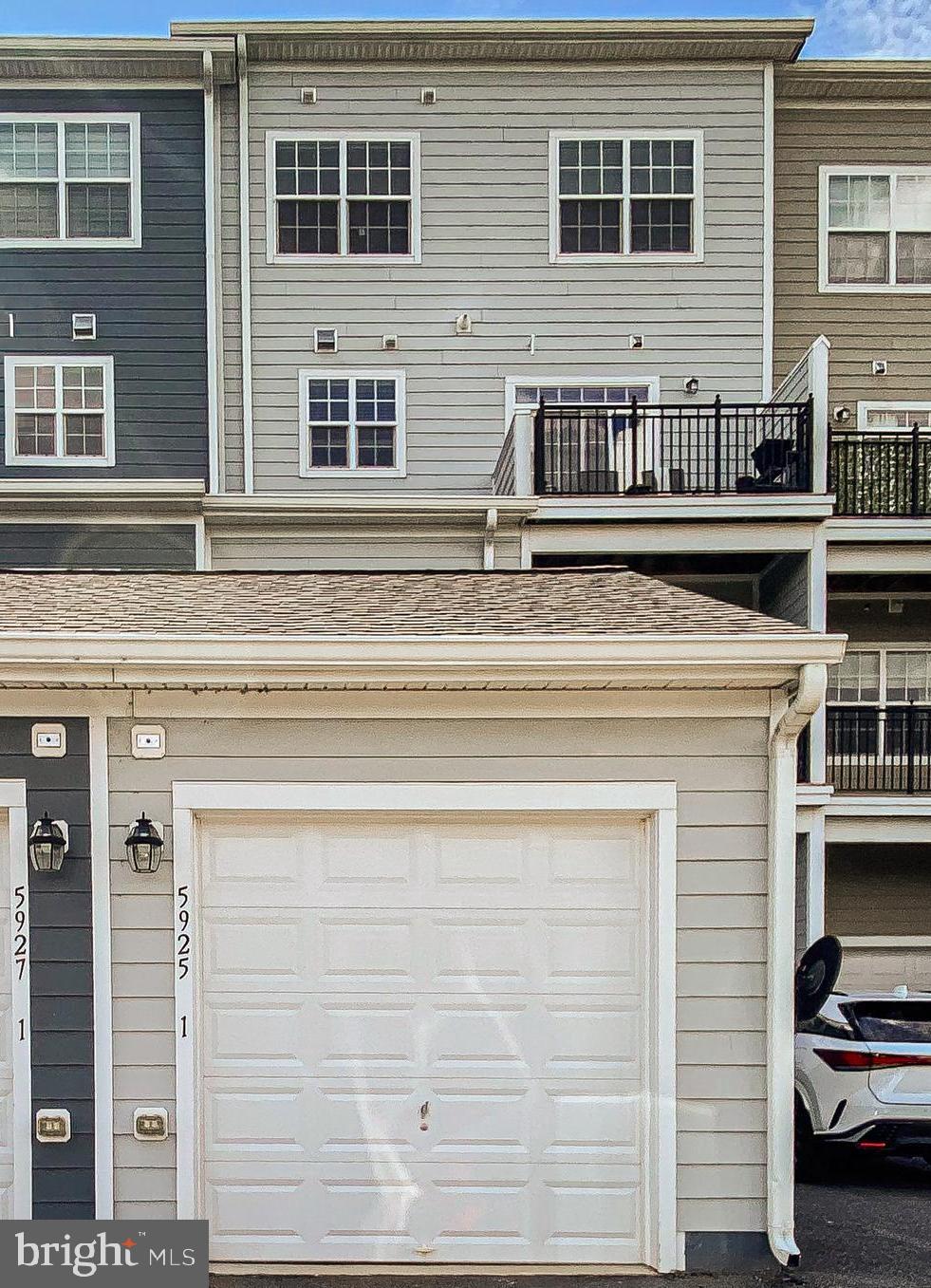 5925-1 Logans Way #19