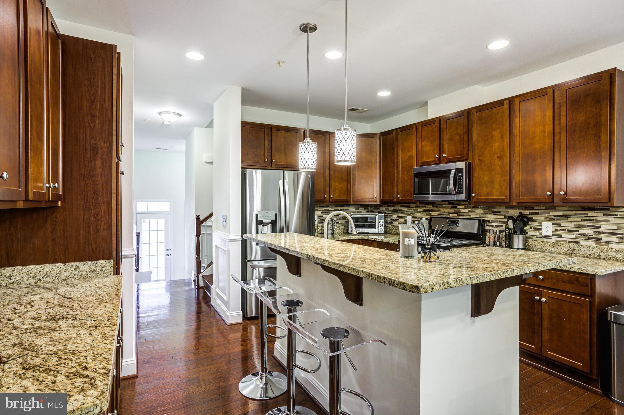 5925-1 Logans Way #19