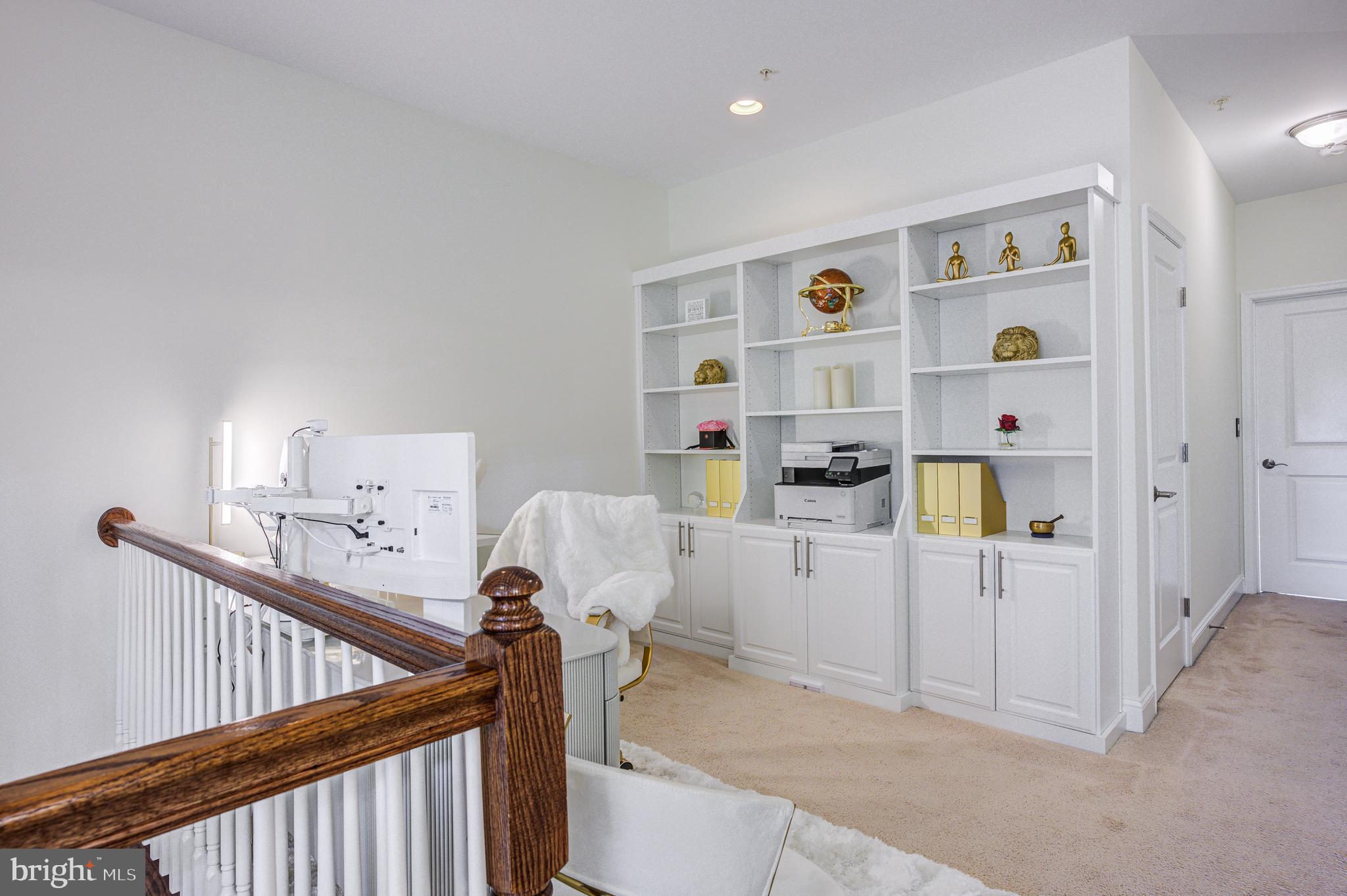 5925-1 Logans Way #19
