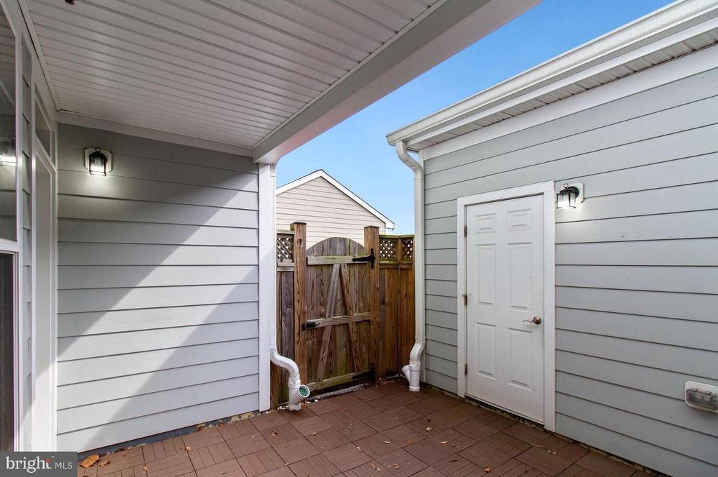 5925-1 Logans Way #19