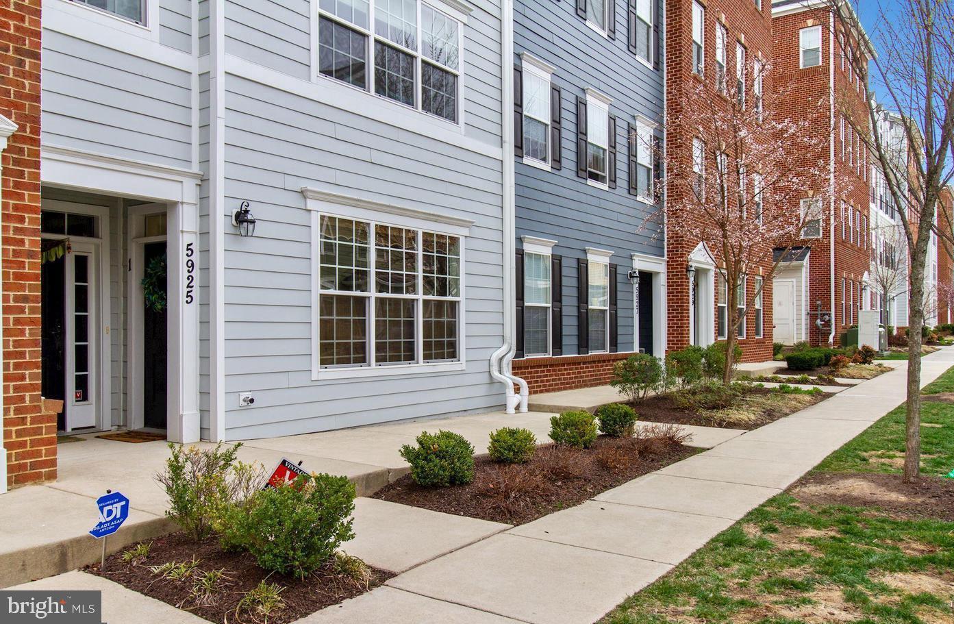 5925-1 Logans Way #19