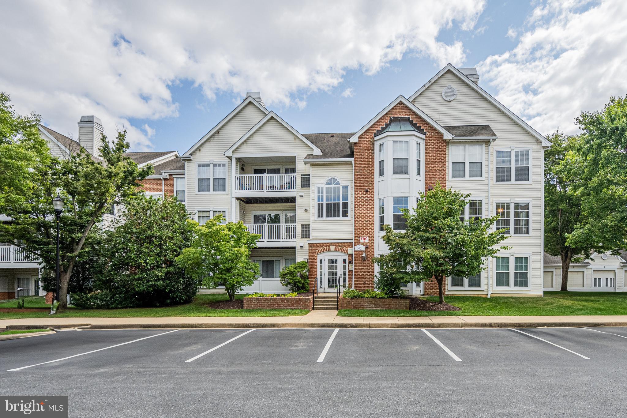 5951 Millrace Ct #C-204