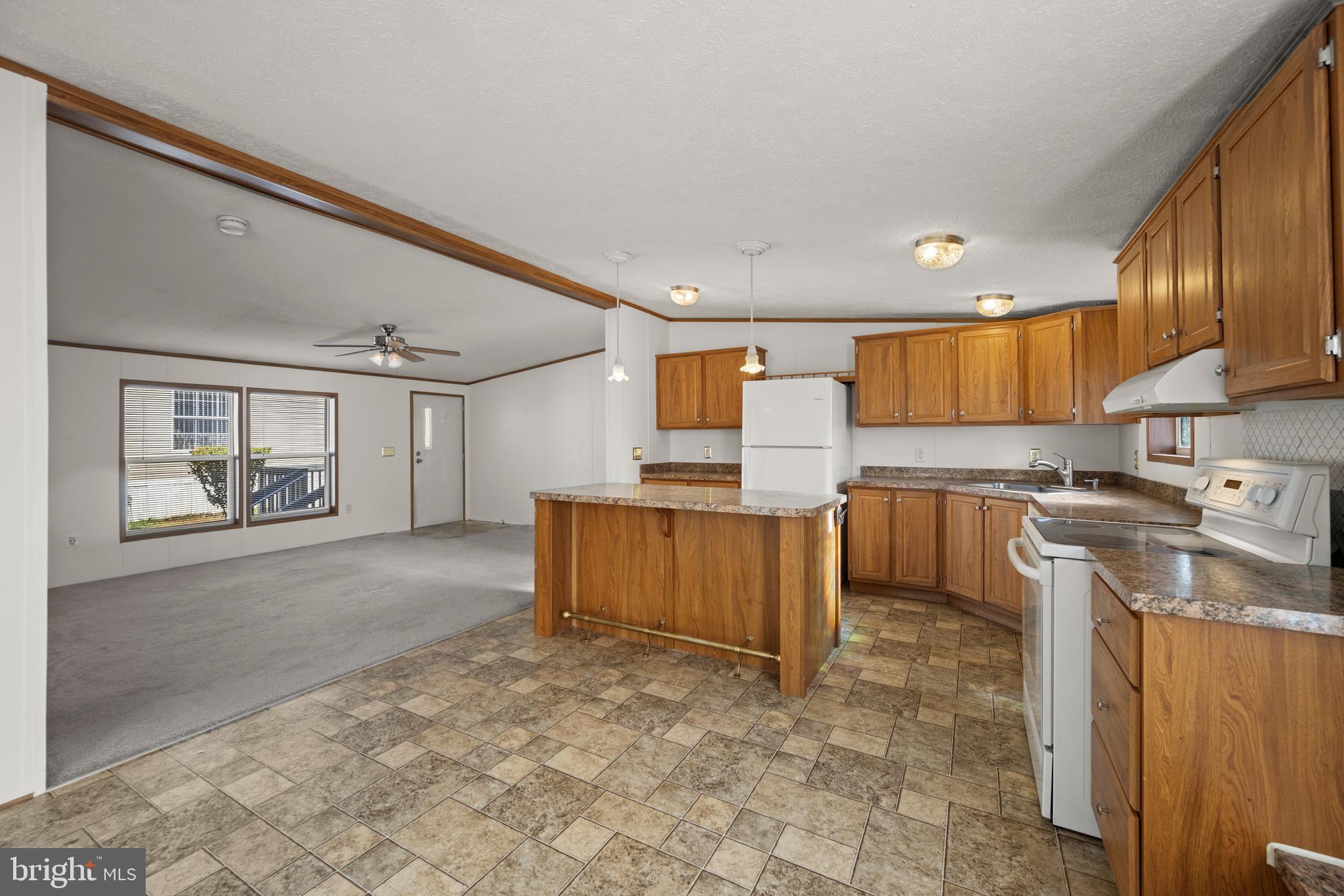 8408 Heartwood Rd