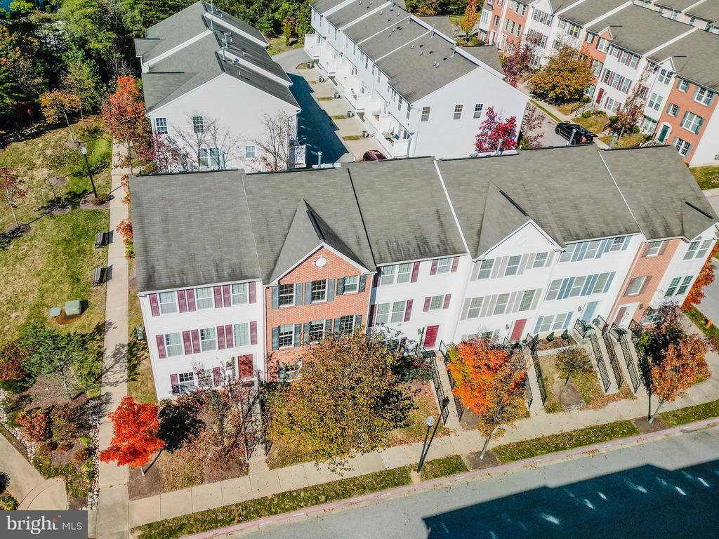 8245 MacIntosh Ct #61