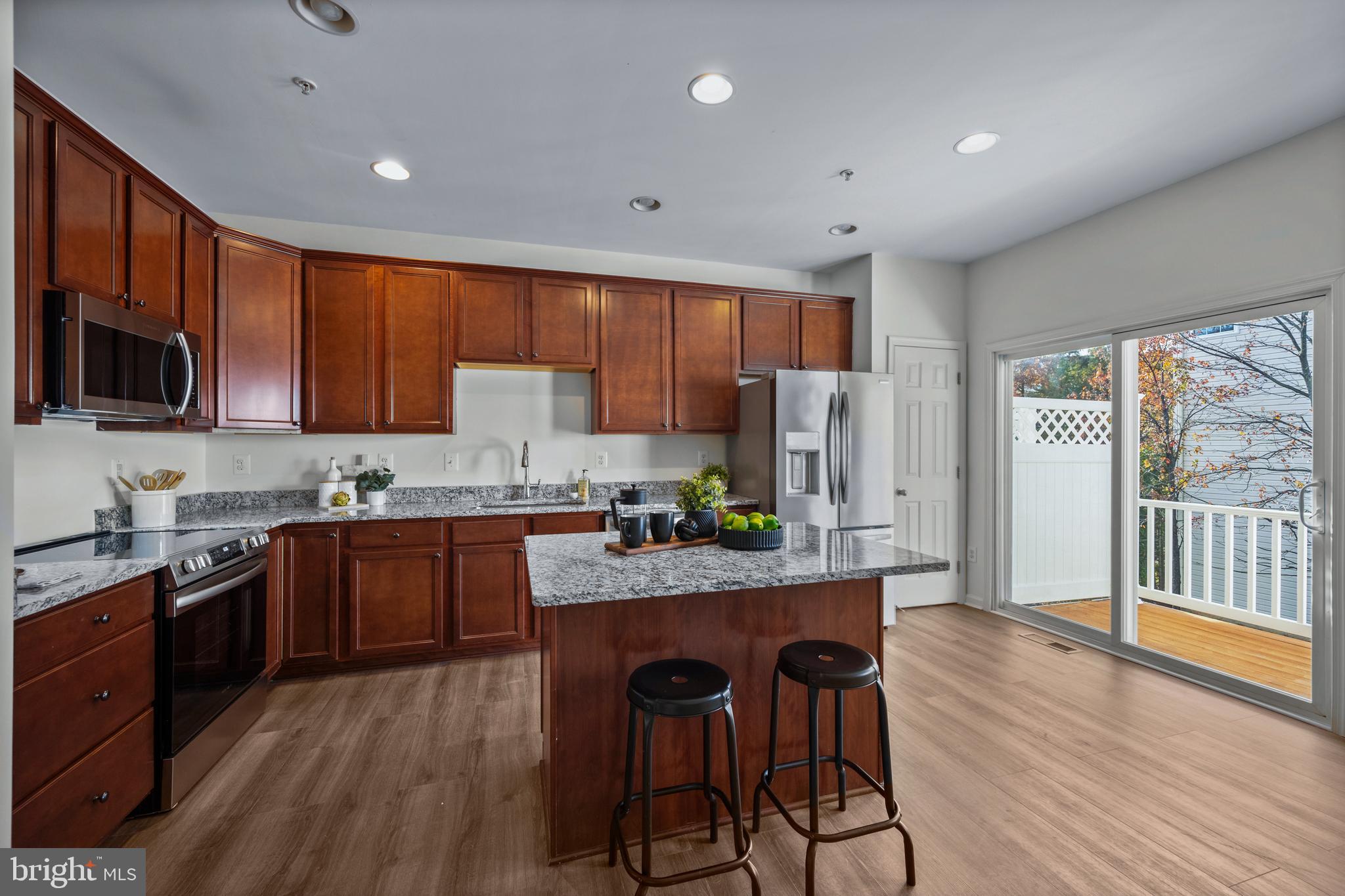 8245 MacIntosh Ct #61