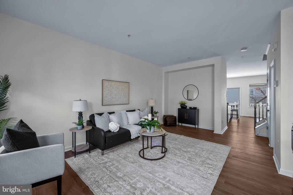 8245 MacIntosh Ct #61