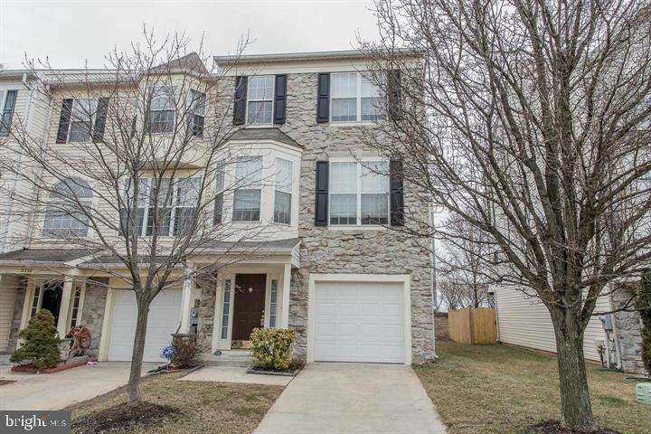 5710 GOLDFINCH CT