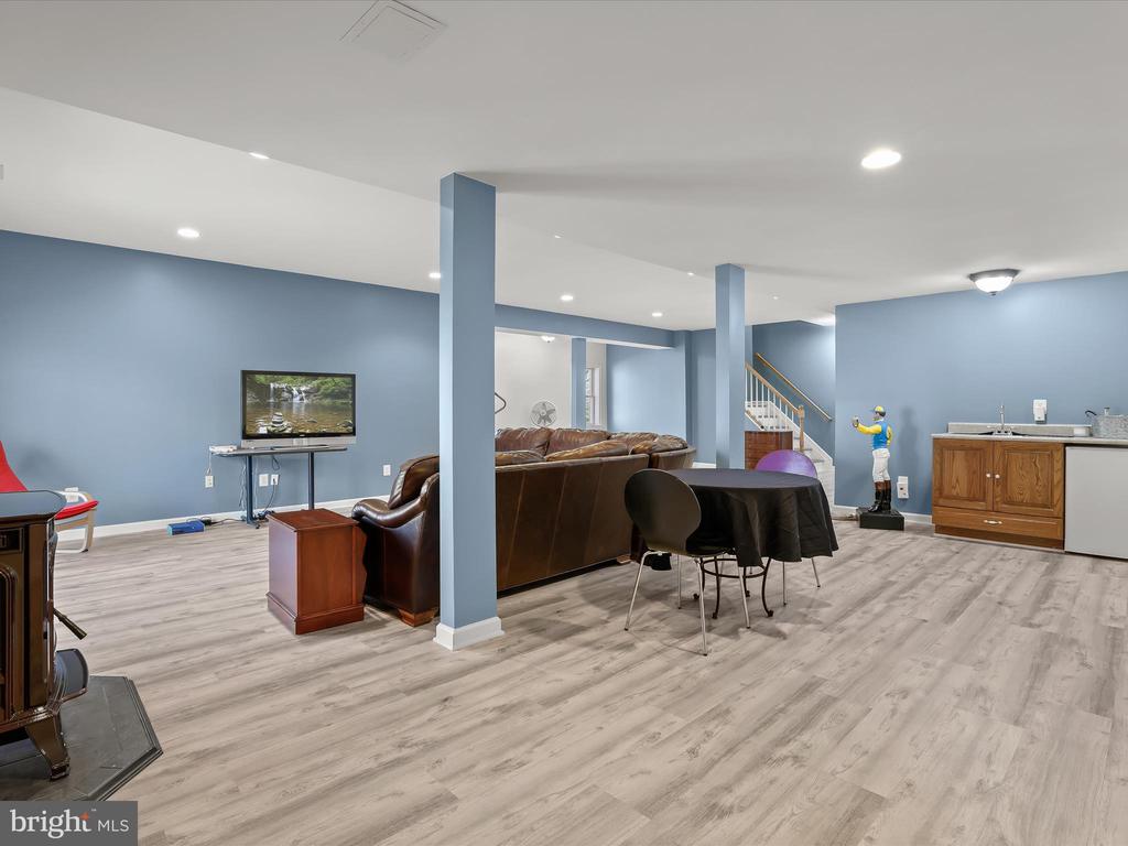 14610 Triadelphia Mill Rd
