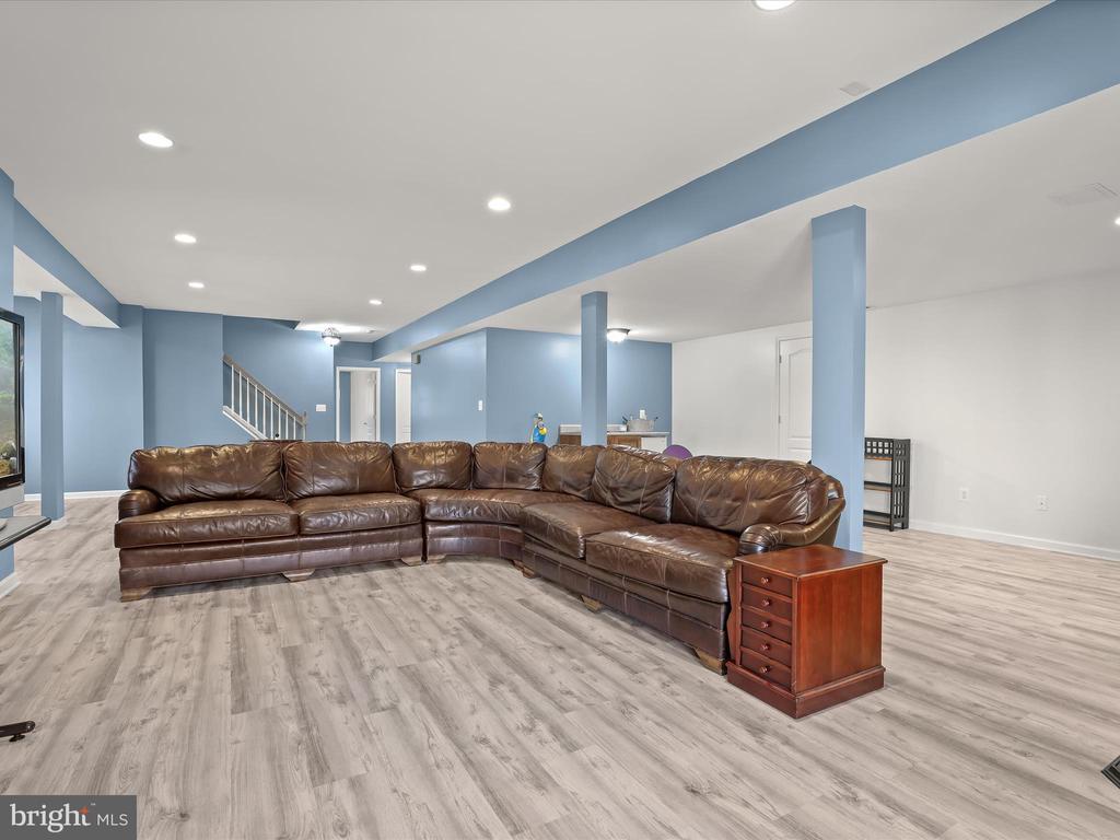 14610 Triadelphia Mill Rd