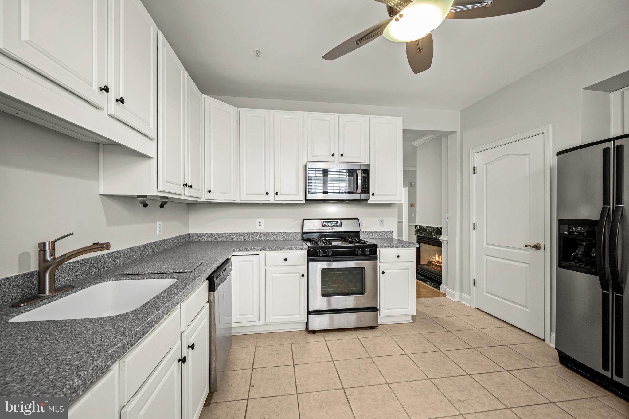 2120 Troon Overlook #J 103