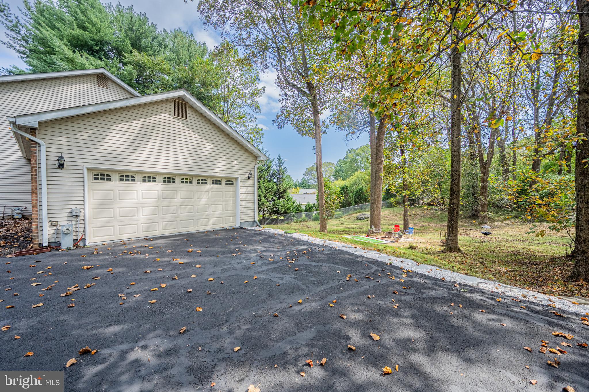 10035 TANYA COURT