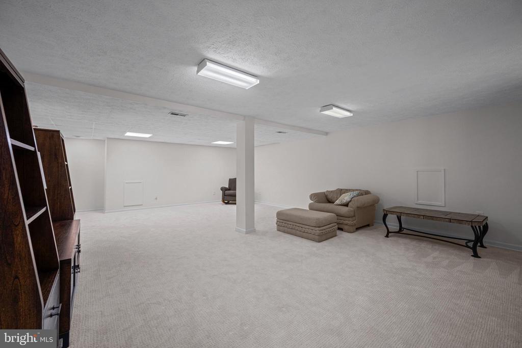 10035 TANYA COURT