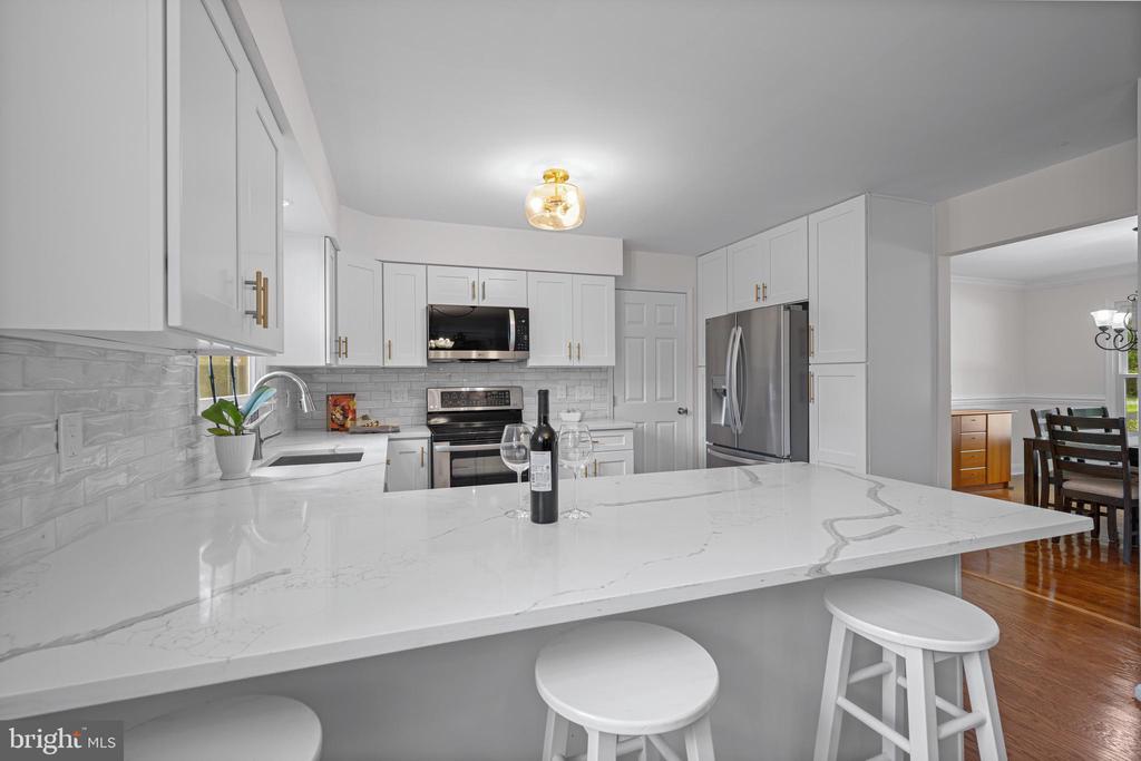 10035 TANYA COURT