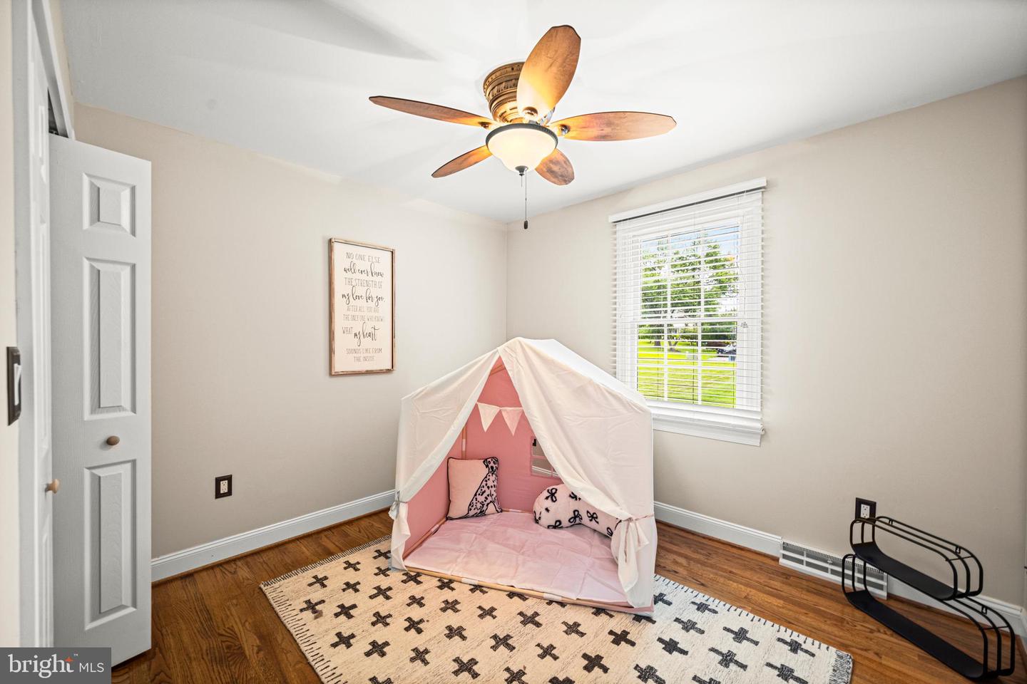 10318 Globe Ct