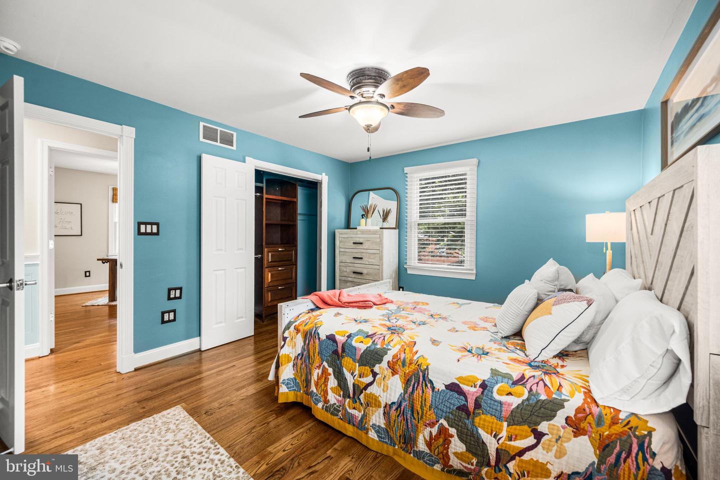 10318 Globe Ct