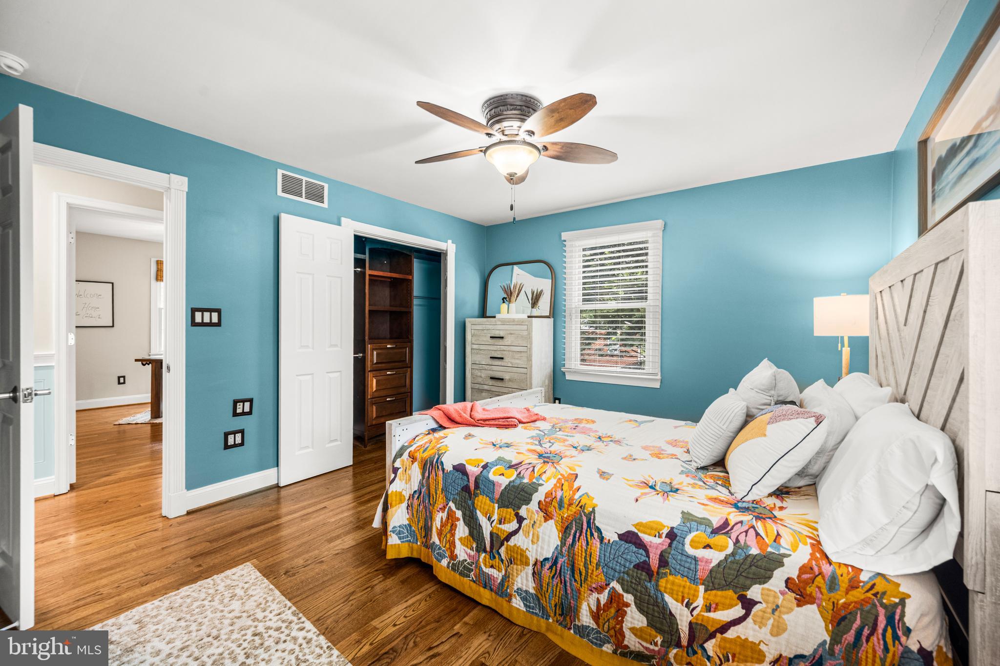 10318 Globe Ct