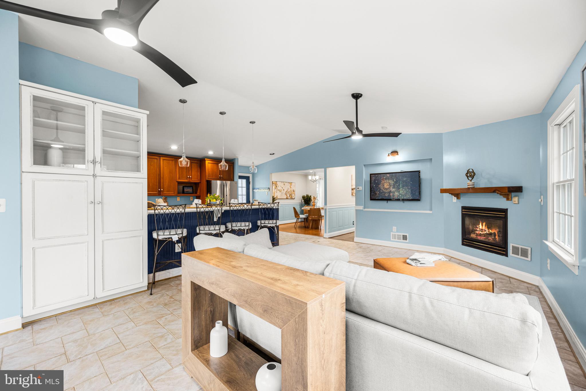 10318 Globe Ct