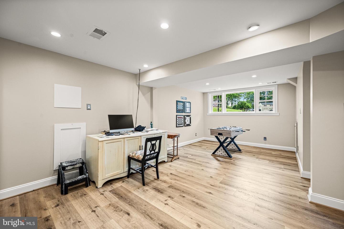 10318 Globe Ct