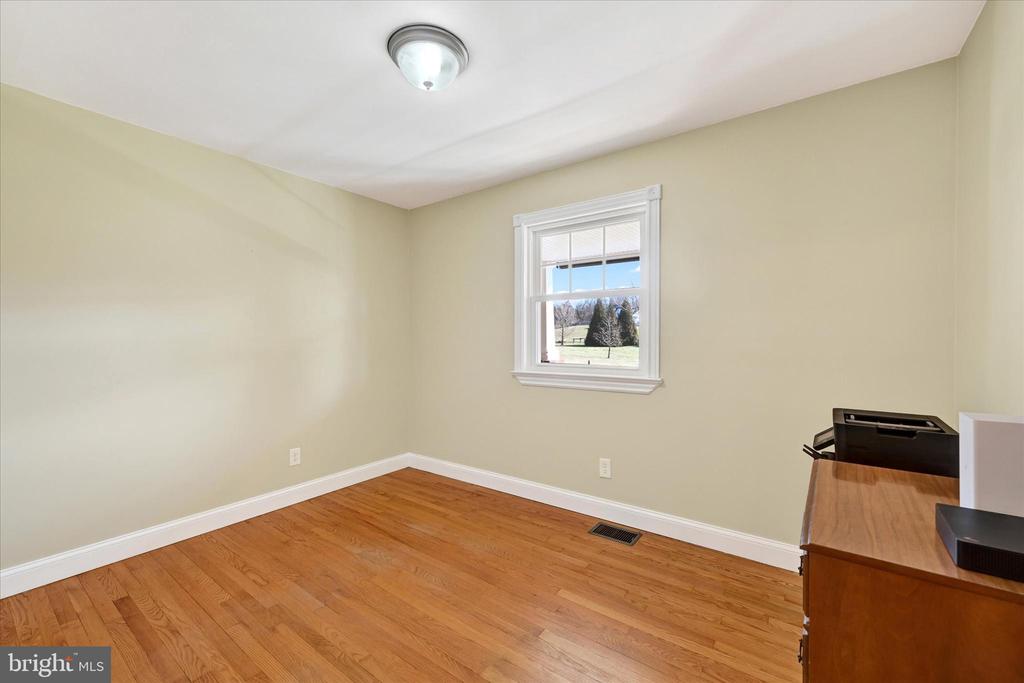2524 Jennings Chapel Rd