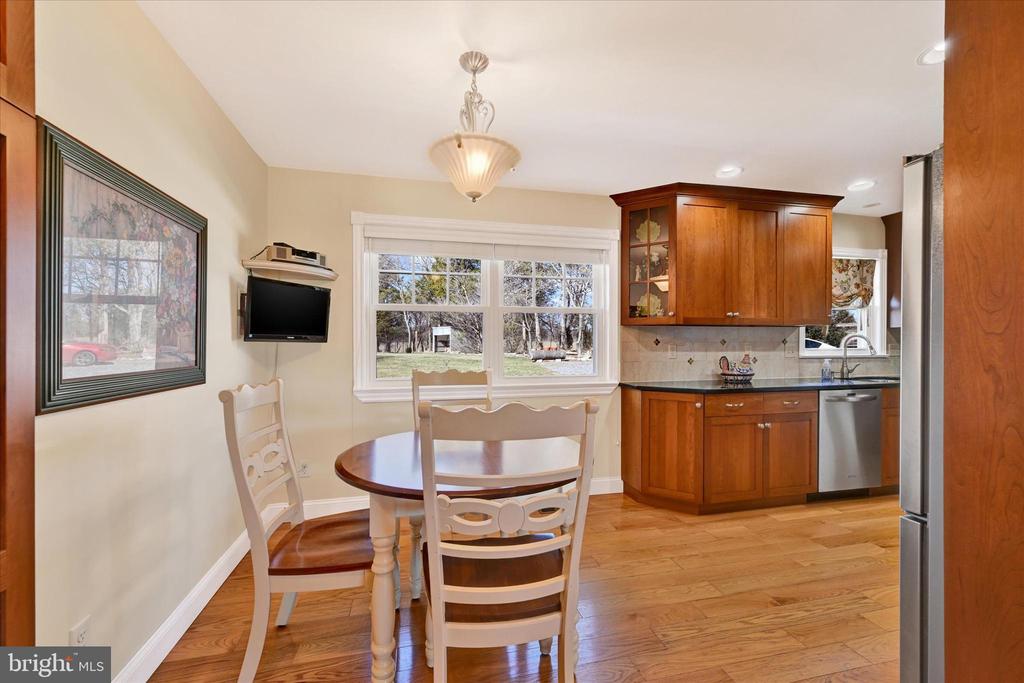 2524 Jennings Chapel Rd