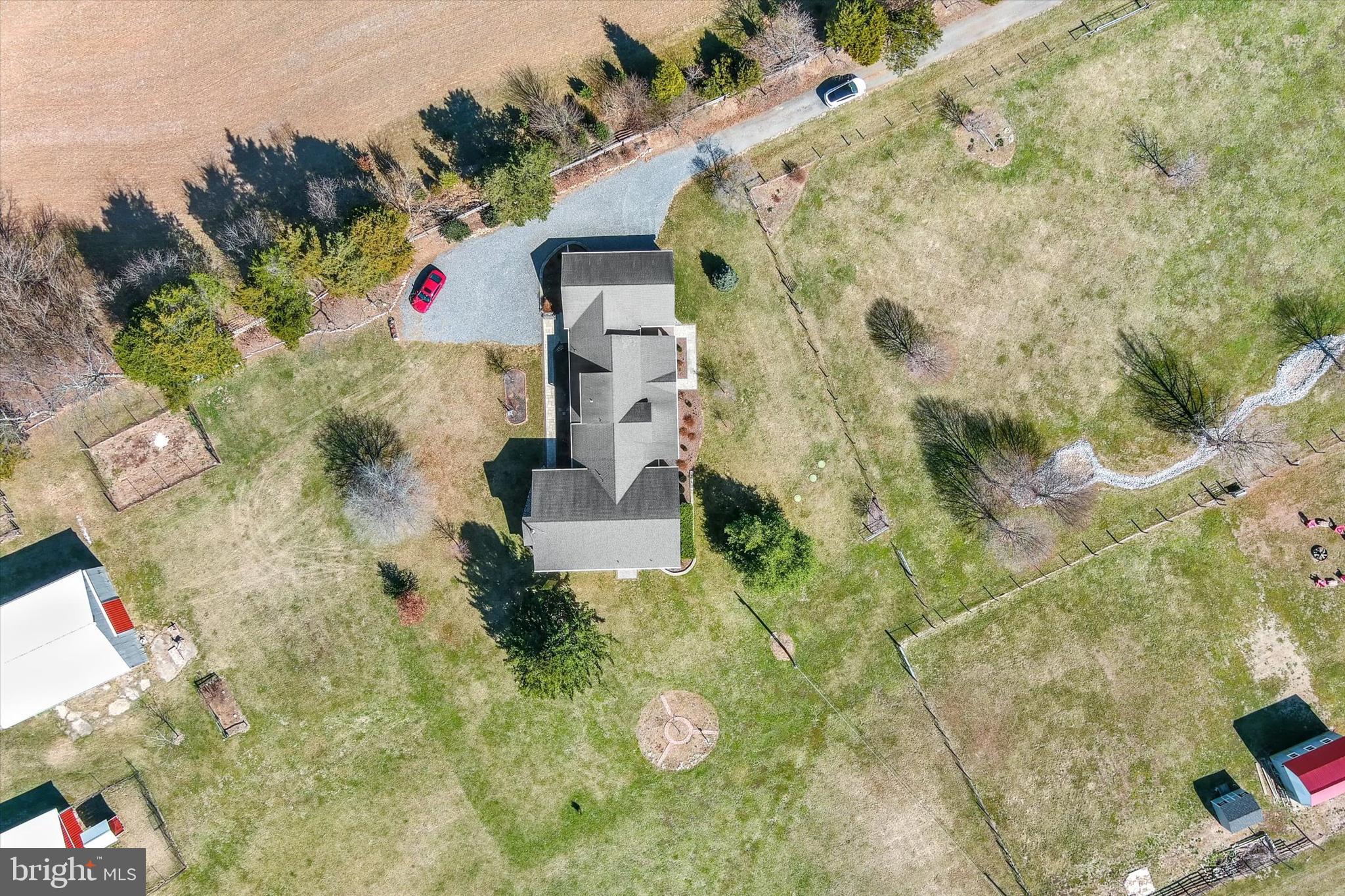 2524 Jennings Chapel Rd