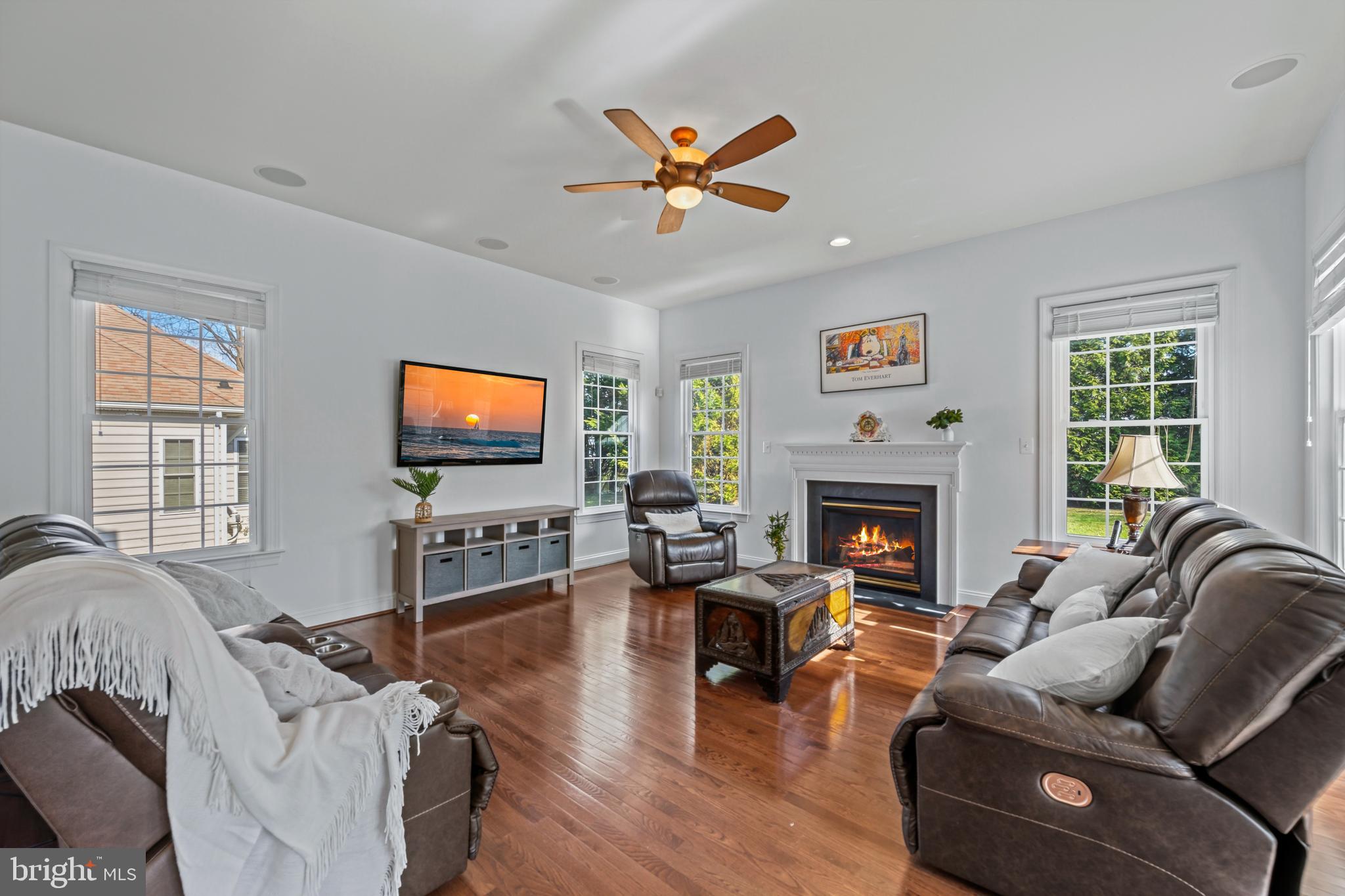8114 KYLEMORE WAY
