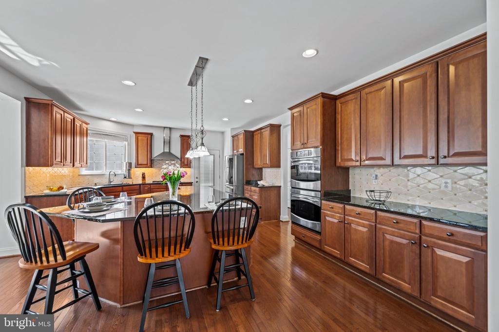 8114 KYLEMORE WAY