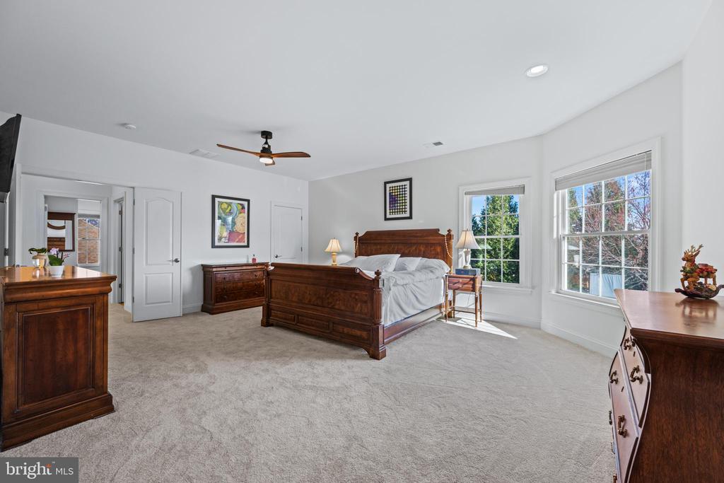 8114 KYLEMORE WAY