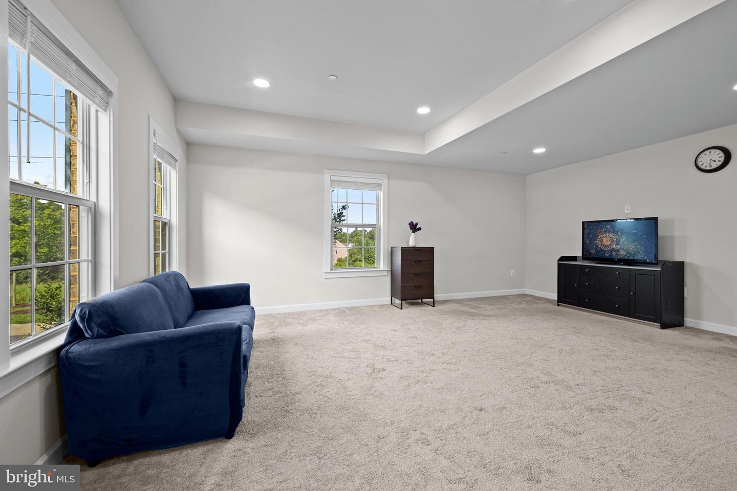 3923 Cooks Ln